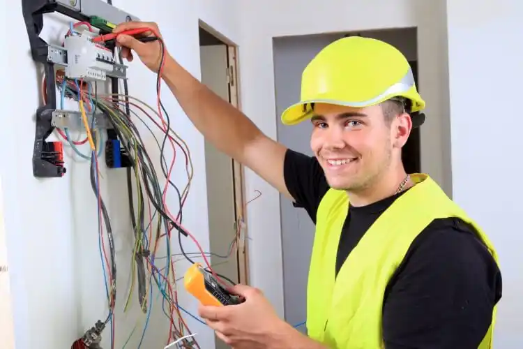 elektricien Follega
